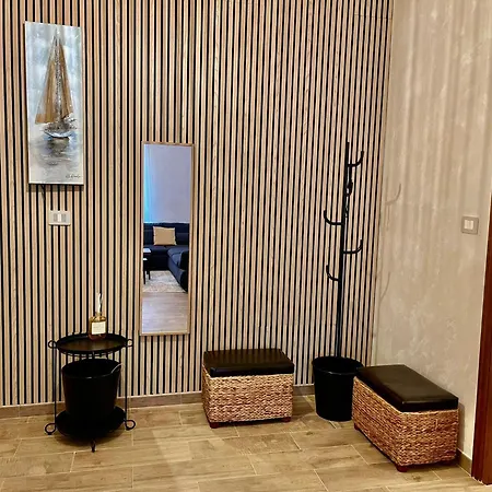 Tiger Deluxe Apartment Rome 50 M From Tram