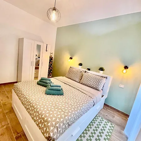 Tiger Deluxe Apartment Rome 50 M From Tram Apartamento *