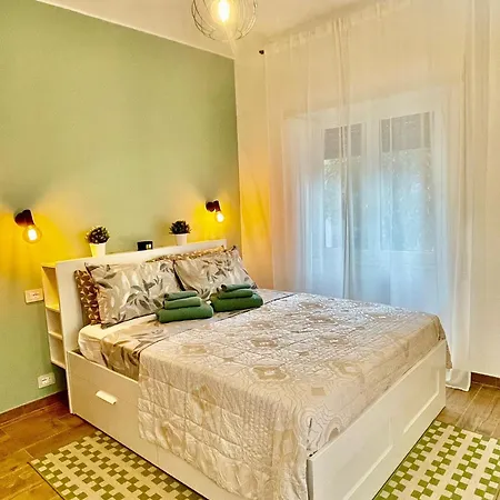 Tiger Deluxe Apartment Rome 50 M From Tram *