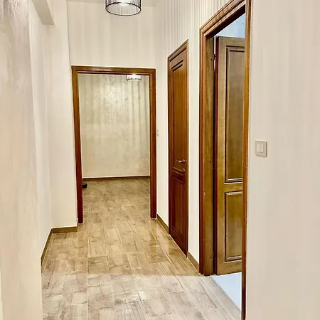 Tiger Deluxe Apartment Rome 50 M From Tram * Roma